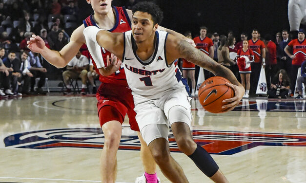 Liberty overcomes cold first half shooting, defeats NJIT