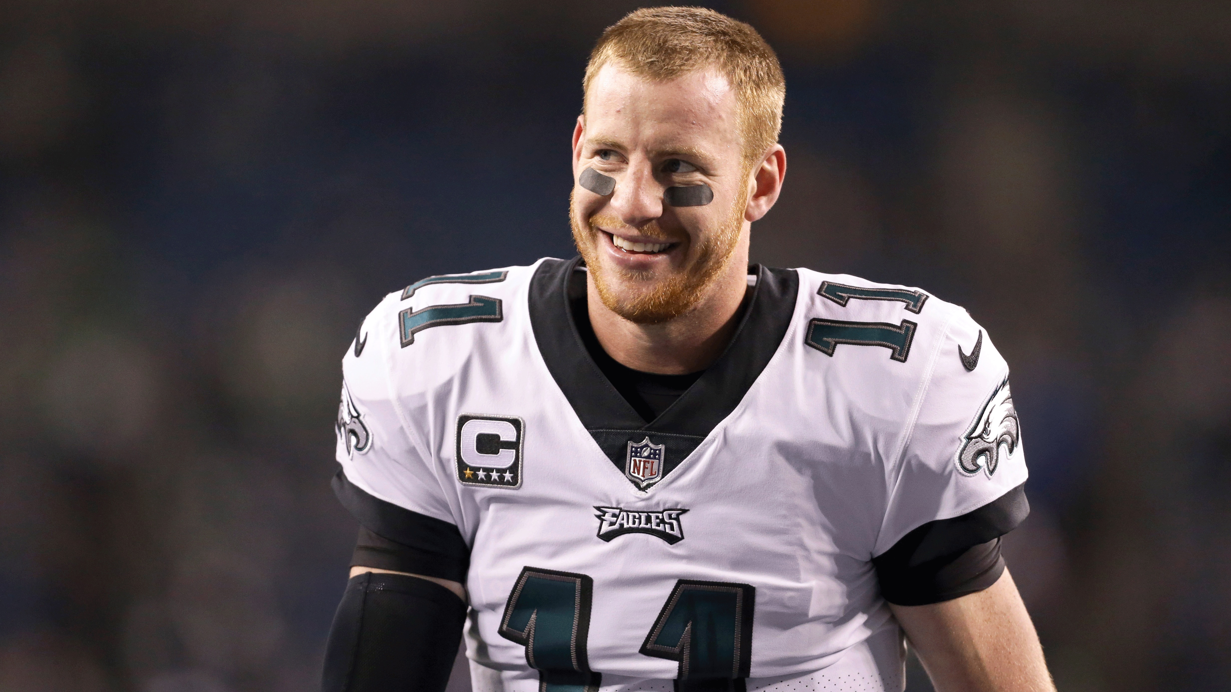 Carson Wentz and Lou Holtz to speak at Convocation this week | A Sea of Red