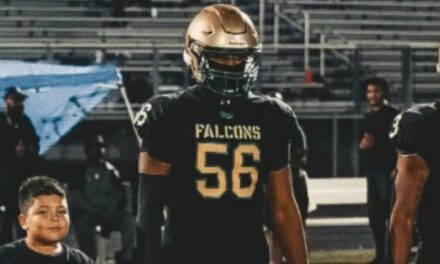 Liberty adds a commitment from 2025 3-star DE Sam Cohen
