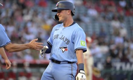 Former Flames, Wagner and Ellard conclude first MLB Season